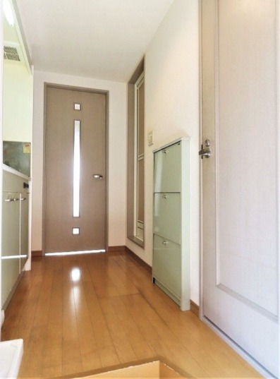 玄関も十分な広さです