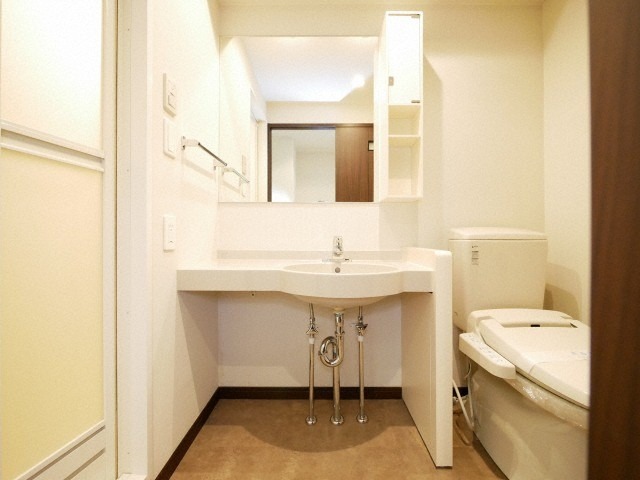 お出かけ前の身支度はこちらでバッチリ