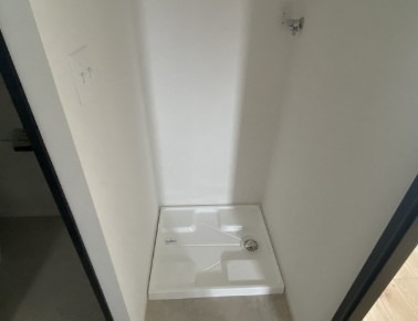 洗濯機は室内に置けます。