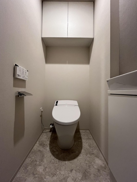 温水便座付きです。