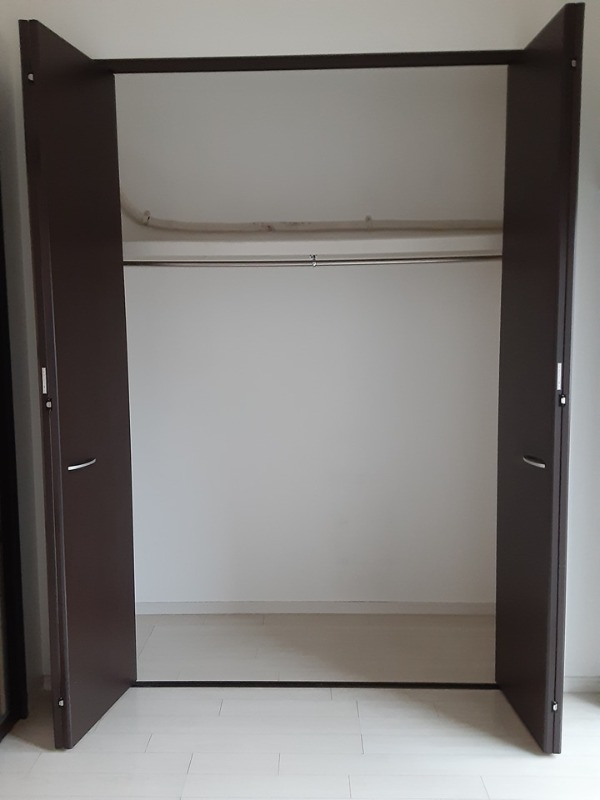 奥行きのある収納スペース