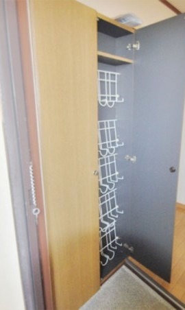 玄関収納ございます。
