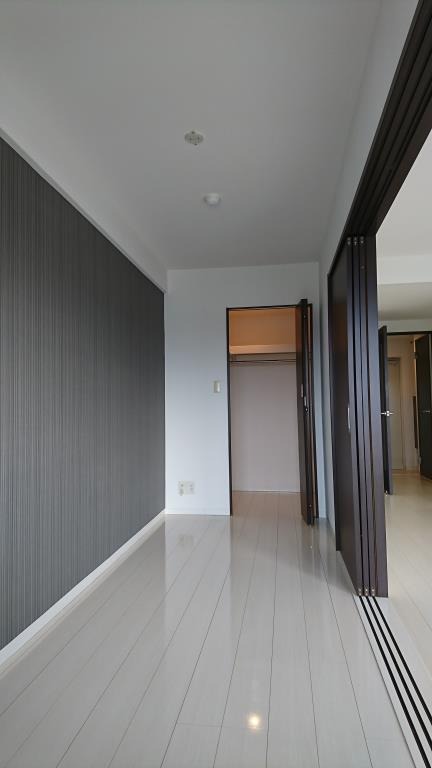 洋室にはエアコンありで快適