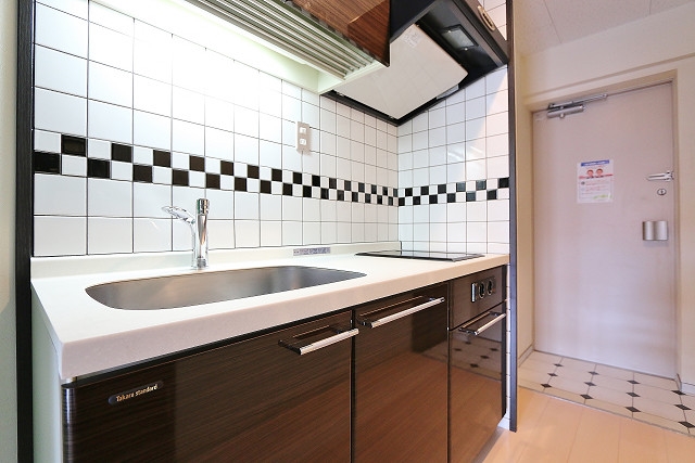 ハイグレードのシステムキッチン採用してます