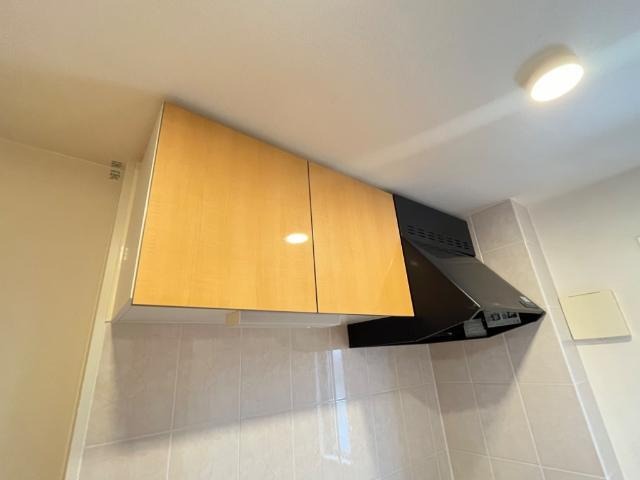 上にも収納がありすごく便利ですね