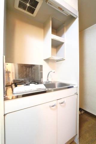 嬉しいコンロ備え付け