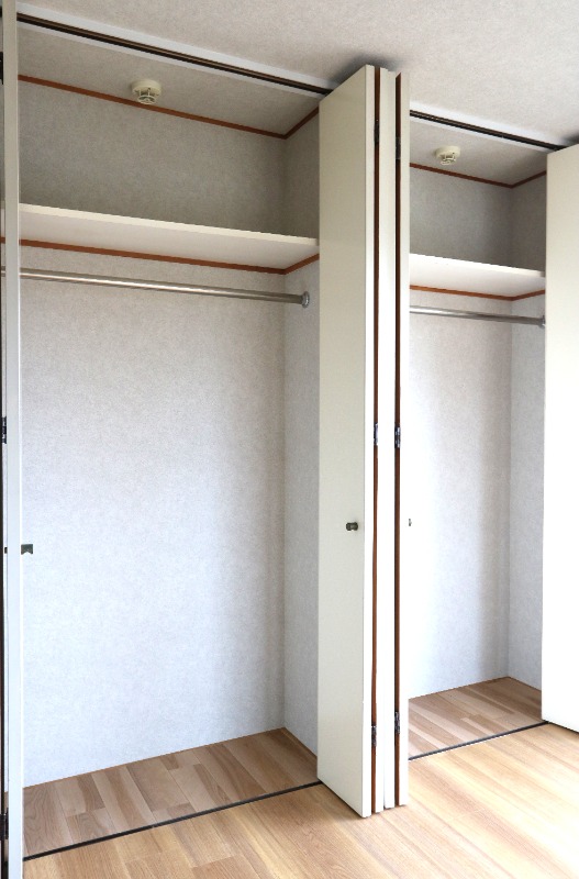 お荷物はこちらへ。