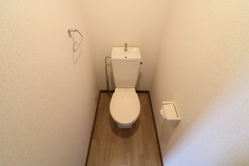 バストイレ別です。