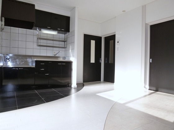 広々キッチンでお料理がはかどりそうです