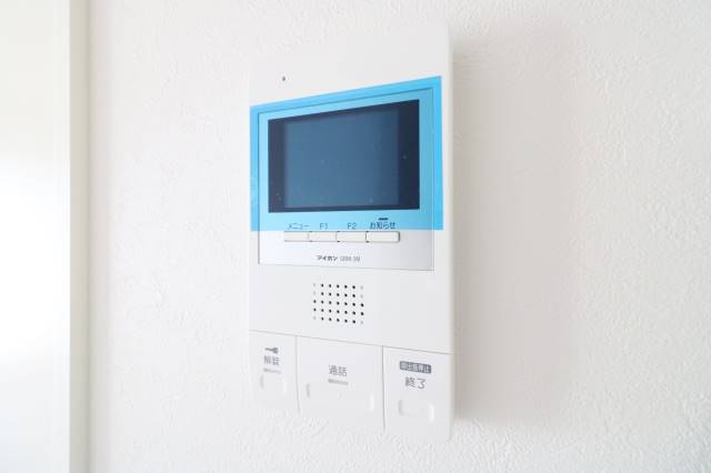 安心のモニターフォン付きです