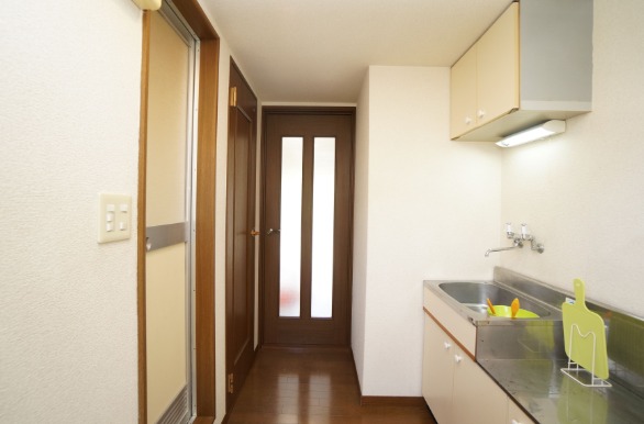 玄関からはこのような感じです。