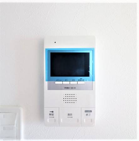 TV付きモニターホンで安心です