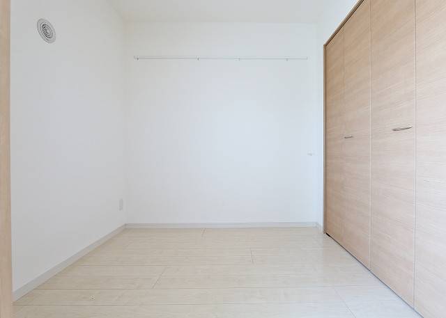 寝室にピッタリの洋室です