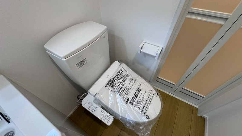 温水洗浄便座付きです