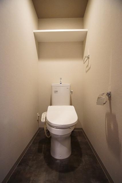 清潔感のあるトイレです