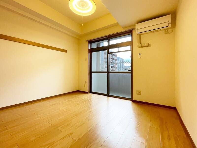 明るいお部屋ですね