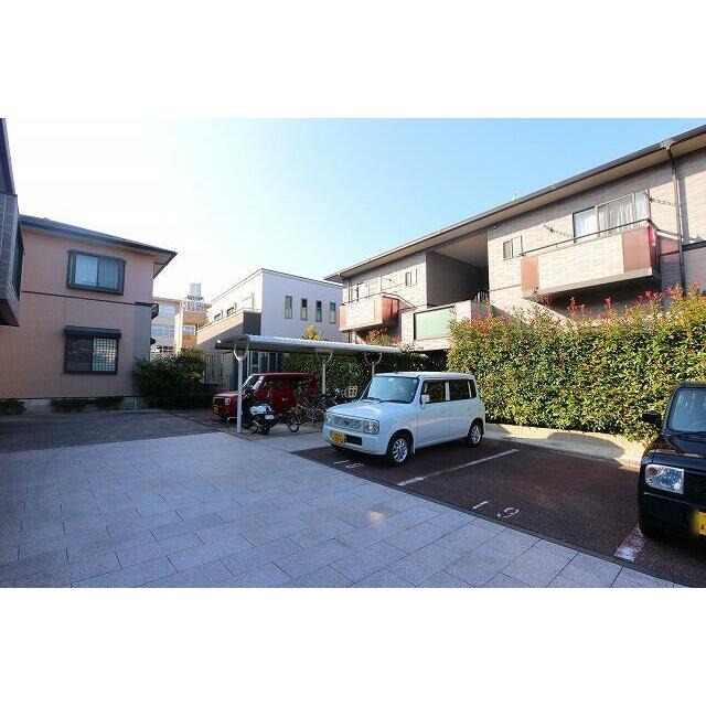 おしゃれな外観です。