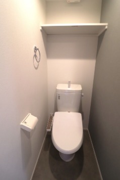 清潔感のあるトイレです