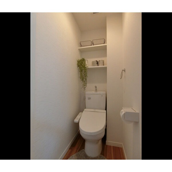 ウォシュレット完備