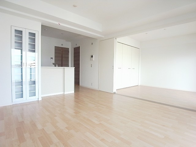 家具の配置がしやすいリビング