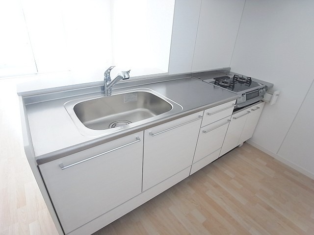 こちらでお料理をお楽しみください