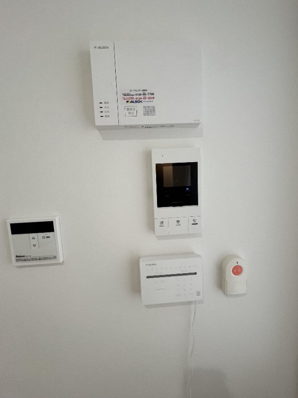 オートロックで安心です。