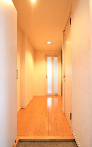 玄関も十分な広さです