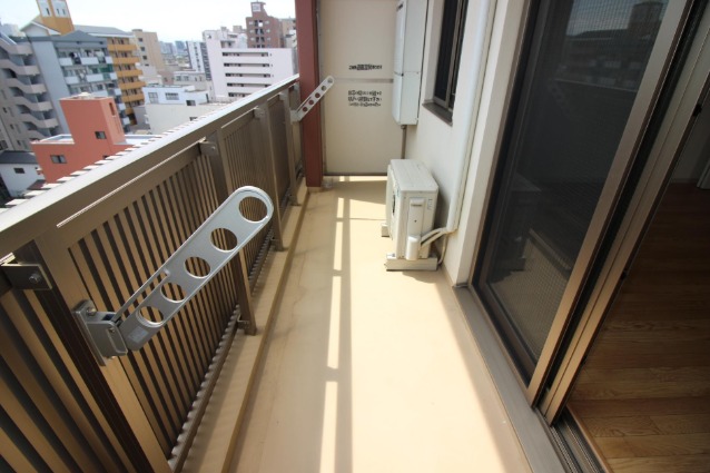 広くて開放感のあるバルコニーです