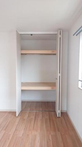 奥行きのある収納スペース