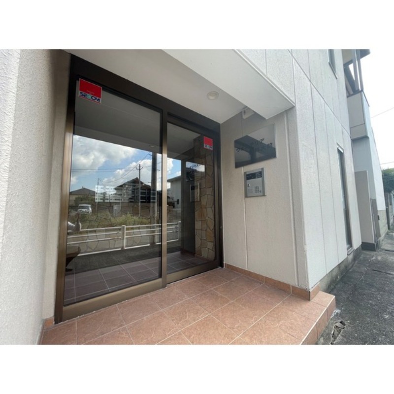 オートロック付き。