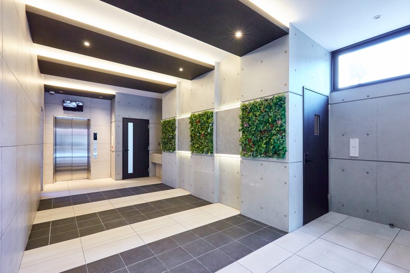 ホテルのようなエントランス