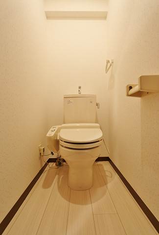 ウォシュレット付いてます