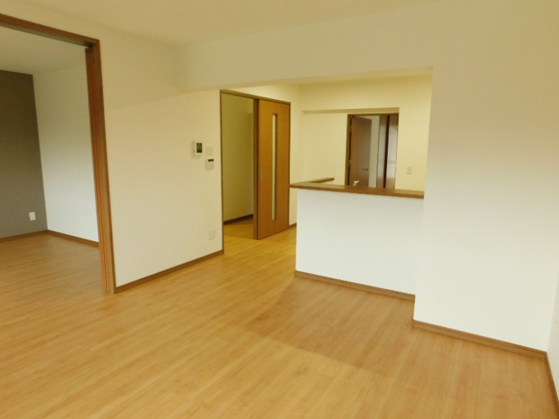 家具の配置に困らない間取りですね