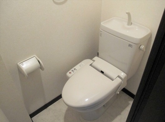ウォシュレット付きです。