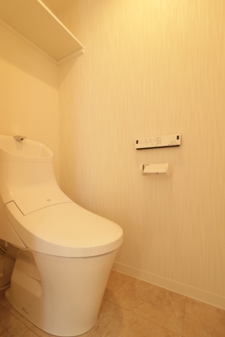 嬉しい温水洗浄便座機能付き