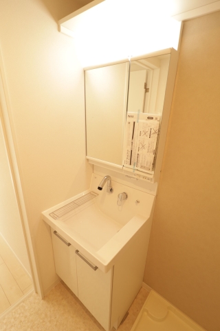 もちろん独立洗面台も完備。