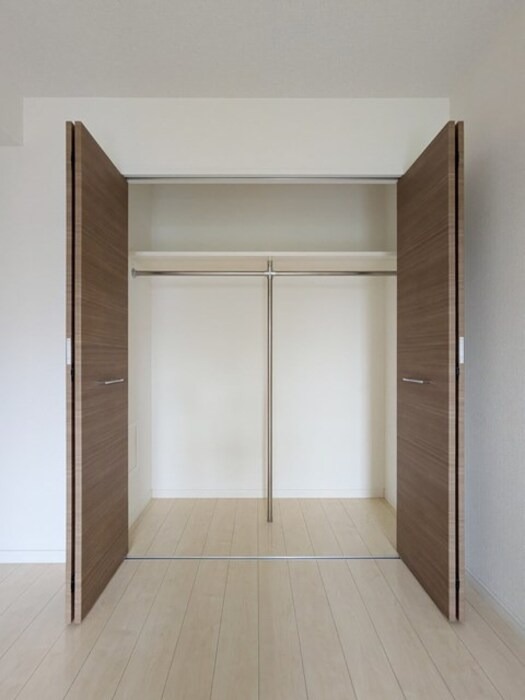 お荷物はこちらへ。