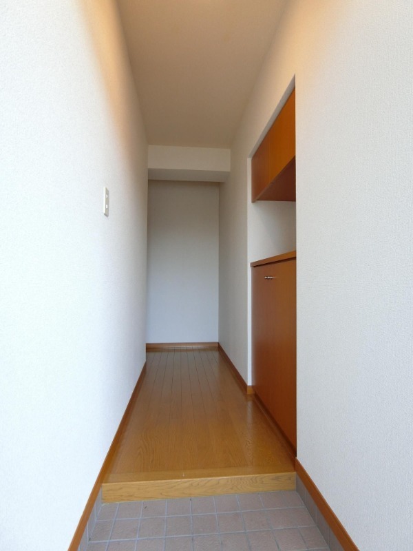 玄関からはこのような感じです。