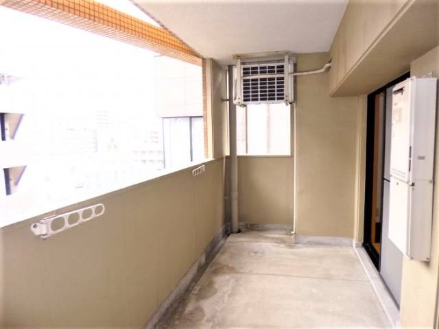 洗濯物はこちらへどうぞ。