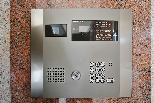 オートロック付きで安心ですね