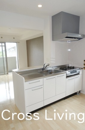 コンロ・グリル付きのキッチンで料理がはかどりそうですね