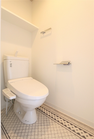 温水洗浄便座付きです