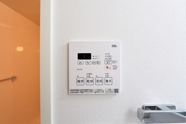 梅雨の時期も味方の浴室乾燥機