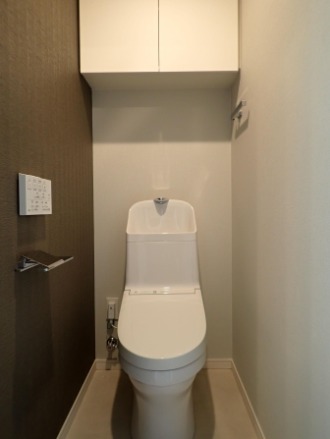 温水便座付きです