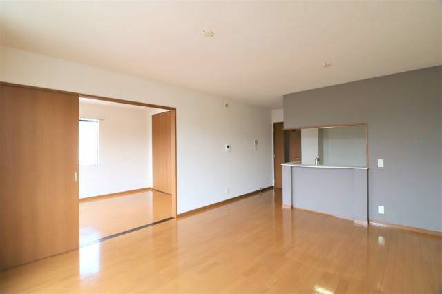 広いリビングをお探しのファミリーさんにオススメです