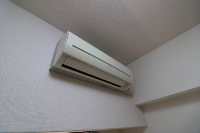 エアコン付きで年中快適に過ごせますね♪