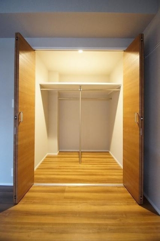 ウォークインクローゼットで毎日のおしゃれが楽しくなりますね