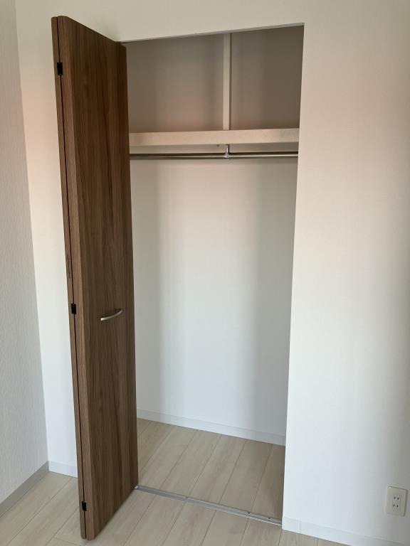 お洋服が多い方でも楽々収納できます