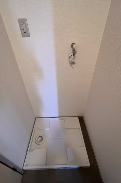 洗濯機置場もあり。