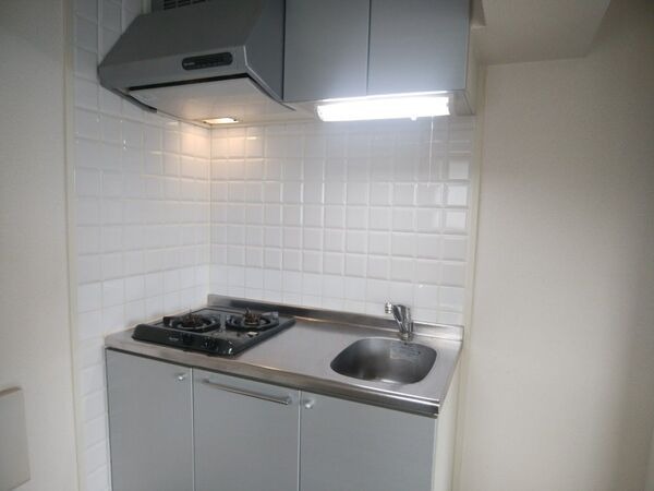 こちらでお料理をお楽しみください